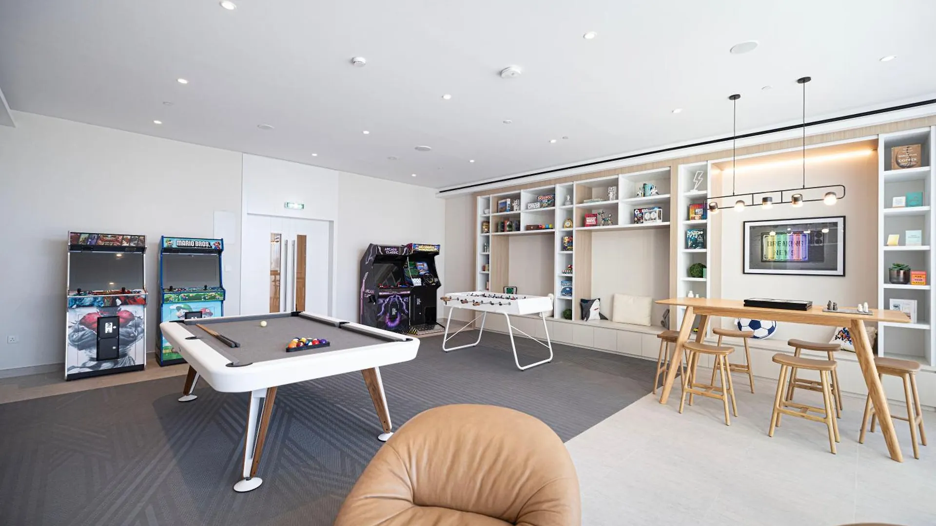 Appartamento High-End 1Br-Panoramic Views, Pool With Burj Khalifa View, Padel & Rooftop Bbq Experience Dubai