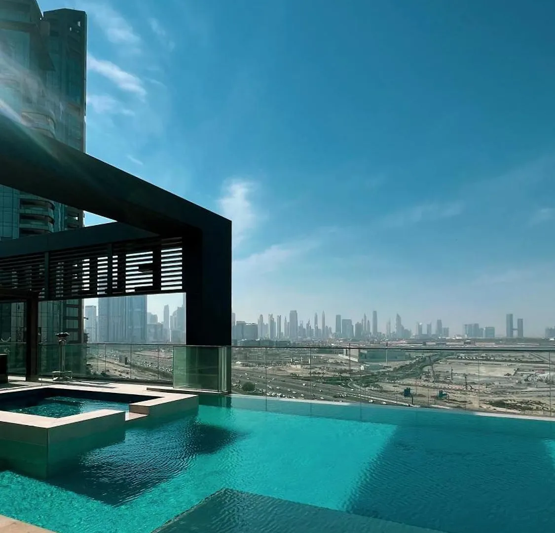 High-End 1Br-Panoramic Views, Pool With Burj Khalifa View, Padel & Rooftop Bbq Experience Dubai Appartamento